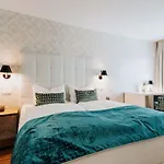 Abbate Boutique 3* אולם