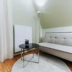 Abbate Boutique 3* אולם